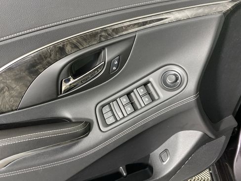 Used 2014 Buick LaCrosse Leather image 12