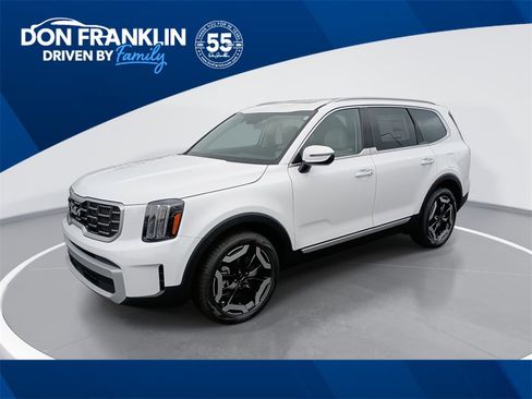 New 2025 Kia Telluride S image 1