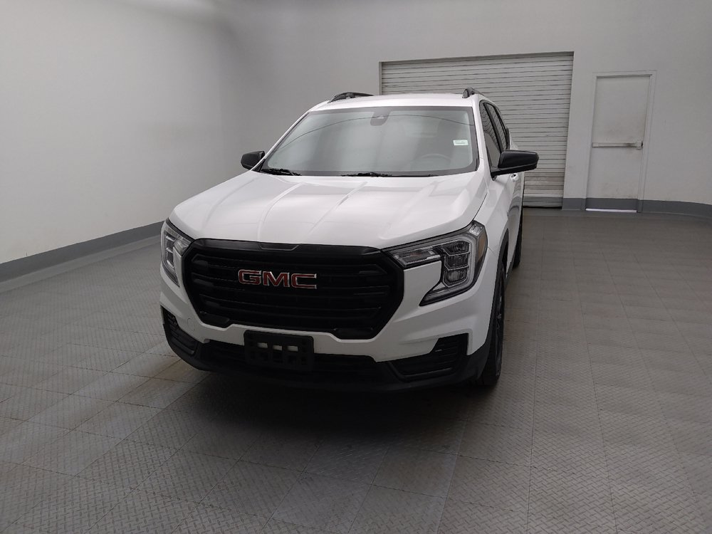 Used 2023 GMC Terrain SLE w/ Elevation Edition FWD image 15