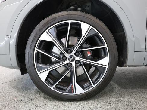 Used 2021 Audi SQ5 Prestige w/ Prestige Package AWD/4WD image 5