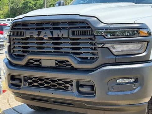 New 2026 RAM 2500 Tradesman AWD/4WD image 9