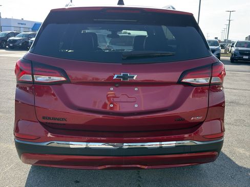 Used 2023 Chevrolet Equinox RS w/ RS Leather Package image 7