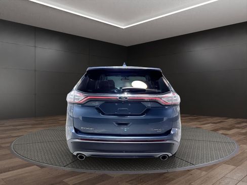 Used 2018 Ford Edge SEL w/ Equipment Group 201A AWD/4WD image 7