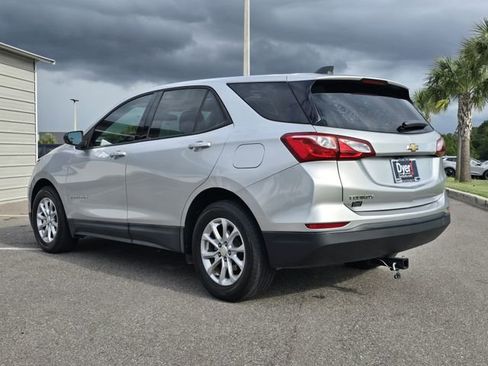 Used 2019 Chevrolet Equinox LS FWD image 7