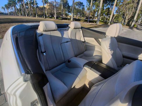 Used 2012 BMW 650i Convertible image 15