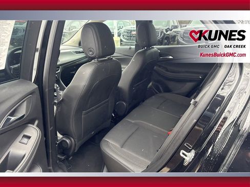 Used 2025 Buick Encore GX Preferred image 22