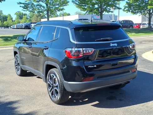 Used 2022 Jeep Compass Limited AWD/4WD image 6