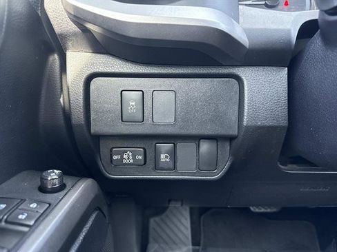 Used 2021 Toyota Tacoma SR image 17