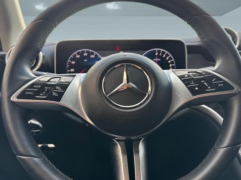 Certified 2025 Mercedes-Benz GLC 350e Black image 15