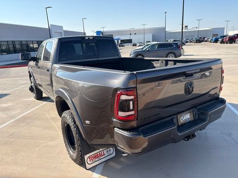 Used 2022 RAM 3500 Limited AWD/4WD image 16