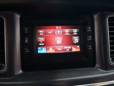 Used 2017 Dodge Charger R/T Scat Pack RWD image 39