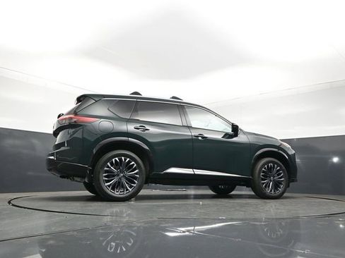 Used 2026 Nissan Rogue Platinum w/ Platinum Premium Package AWD/4WD image 29