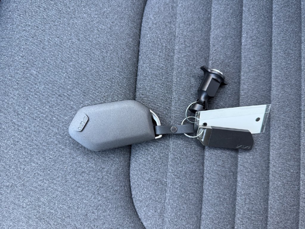 Certified 2025 Kia K4 EX FWD image 32
