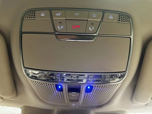 Used 2015 Mercedes-Benz S 550 4MATIC Sedan image 48