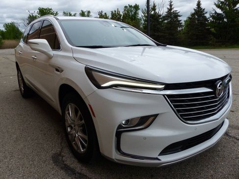 Used 2022 Buick Enclave Premium w/ Surround and Sites Package FWD image 13