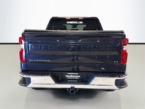 Used 2024 Chevrolet Silverado 1500 LT AWD/4WD image 9