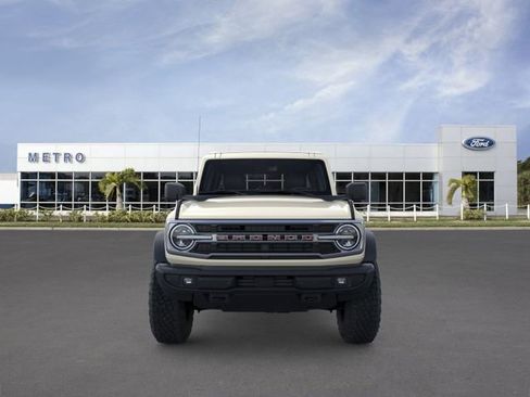 New 2026 Ford Bronco Outer Banks w/ Sasquatch Package AWD/4WD image 6