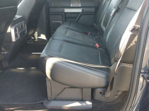 Used 2017 Ford F250 Lariat w/ Chrome Package image 3