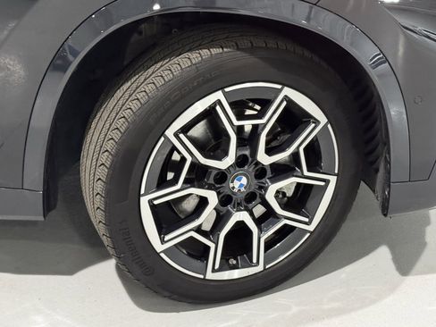 Used 2025 BMW X1 xDrive28i w/ Technology Package image 38