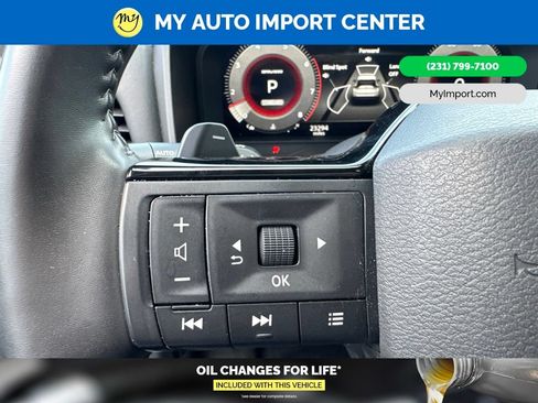 Used 2025 Nissan Rogue Platinum w/ Platinum Premium Package FWD image 15
