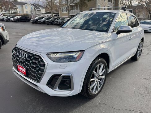 Used 2021 Audi SQ5 Prestige w/ Prestige Package image 16