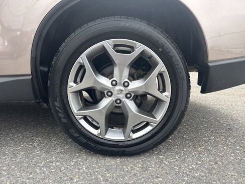 Used 2015 Subaru Forester 2.5i Touring AWD/4WD image 16
