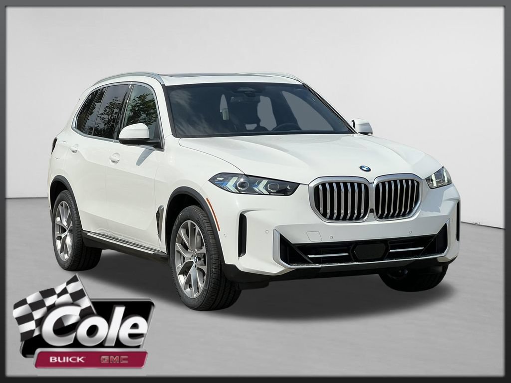 Used 2026 BMW X5 xDrive40i AWD/4WD image 1