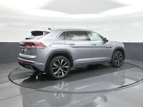 New 2026 Volkswagen Atlas Cross Sport SEL Premium R-Line AWD/4WD image 7