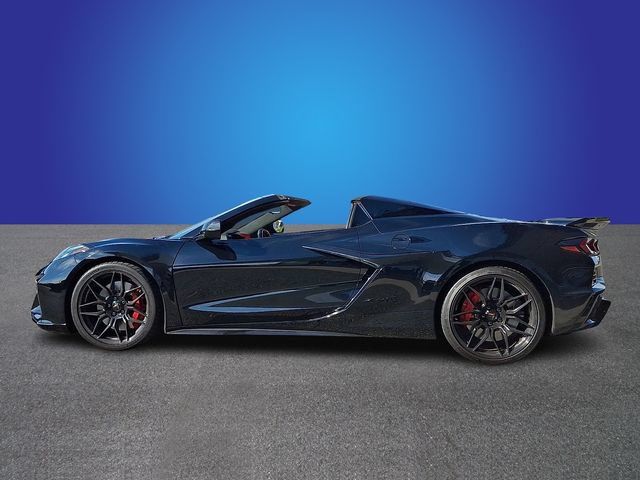 Used 2024 Chevrolet Corvette Z06 w/ Stealth Interior Trim Package RWD image 6