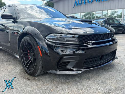 Used 2021 Dodge Charger Scat Pack RWD image 11