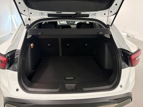 New 2026 Chevrolet Trax ACTIV FWD image 8