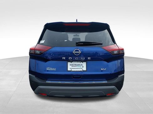 Used 2023 Nissan Rogue SV w/ SV Premium B Package FWD image 4