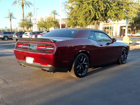Used 2019 Dodge Challenger R/T w/ Blacktop Package RWD image 4