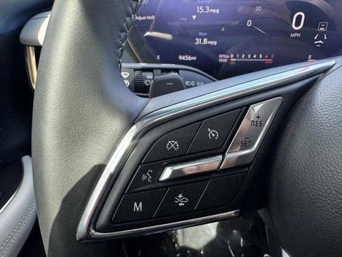 Used 2024 Buick Envision Avenir AWD/4WD image 27