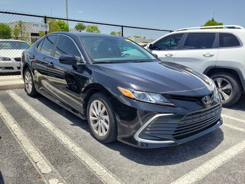 Used 2024 Toyota Camry LE FWD image 3
