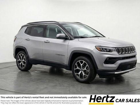 Used 2025 Jeep Compass Limited AWD/4WD image 1