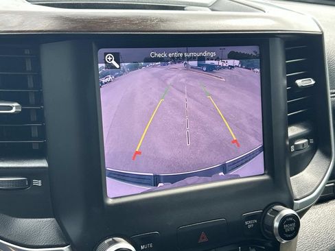 Used 2021 RAM 1500 Laramie AWD/4WD image 37
