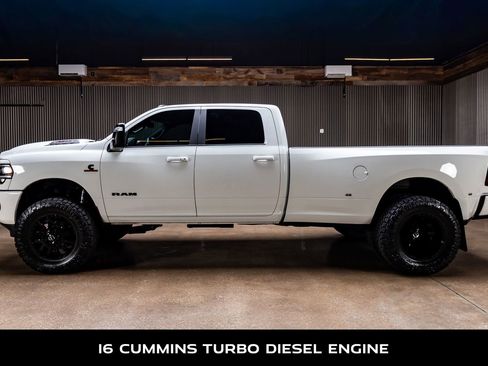 Used 2024 RAM 3500 Laramie w/ Night Edition AWD/4WD image 6