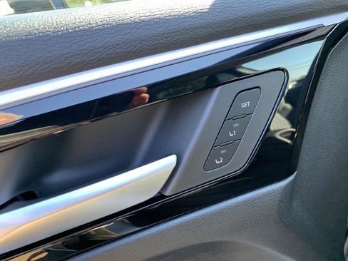 New 2025 Mitsubishi Outlander SEL image 11