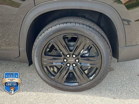 New 2026 GMC Acadia Elevation w/ Super Cruise Package FWD image 8