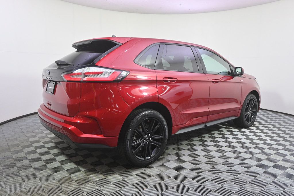 Used 2023 Ford Edge ST-Line AWD/4WD image 7