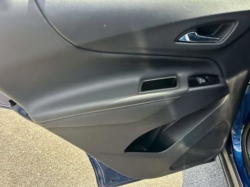 Used 2023 Chevrolet Equinox Premier FWD image 19