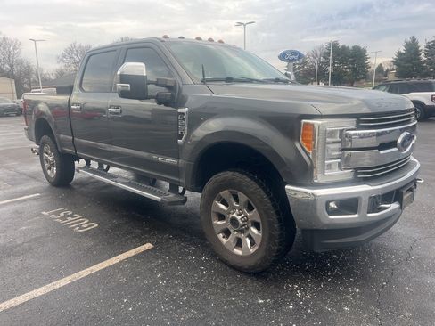 Used 2018 Ford F250 Lariat w/ Lariat Ultimate Package image 6