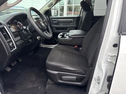 Used 2020 RAM 1500 Classic Warlock w/ Electronics Group image 9