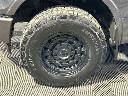 Used 2017 Ford F150 Lariat image 12