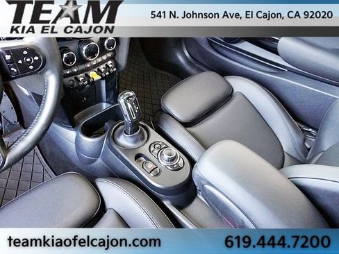 Used 2024 MINI Cooper SE FWD image 24