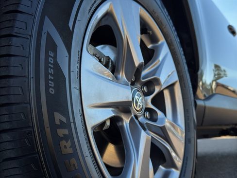 Used 2024 Toyota RAV4 XLE image 9