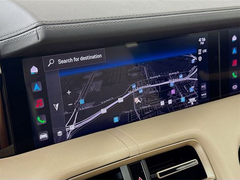 Used 2022 Porsche Taycan 4S image 19