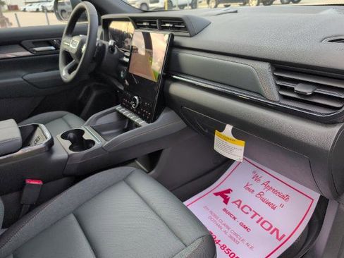 New 2026 GMC Terrain AT4 w/ Convenience Package III image 14