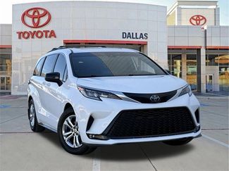 Used 2023 Toyota Sienna XSE w/ XSE Plus Package video 1